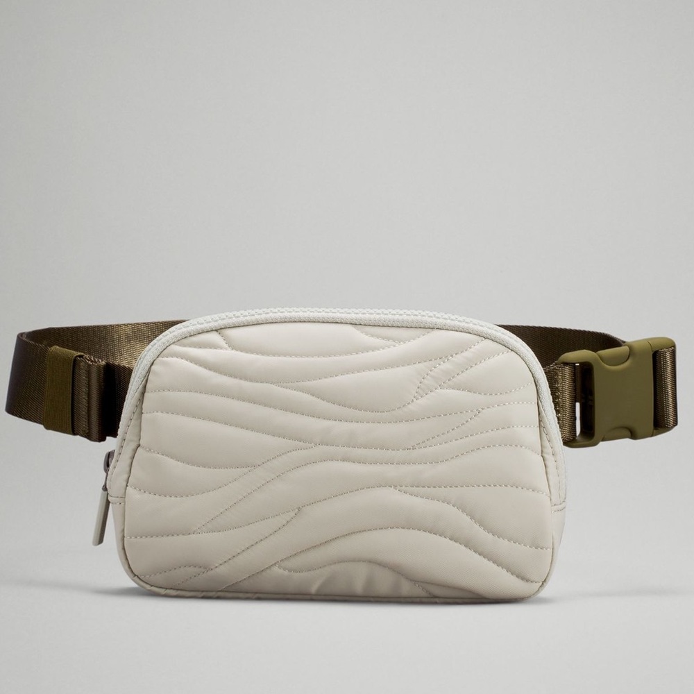 lululemon athletica Cream Quilted Crossbody with Olive Strap